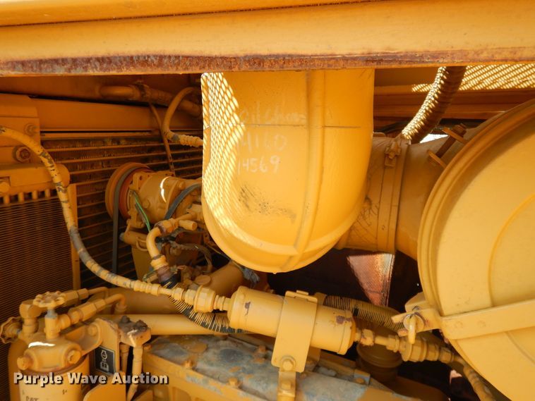 image for item DI0407 2000 Caterpillar D8R  dozer