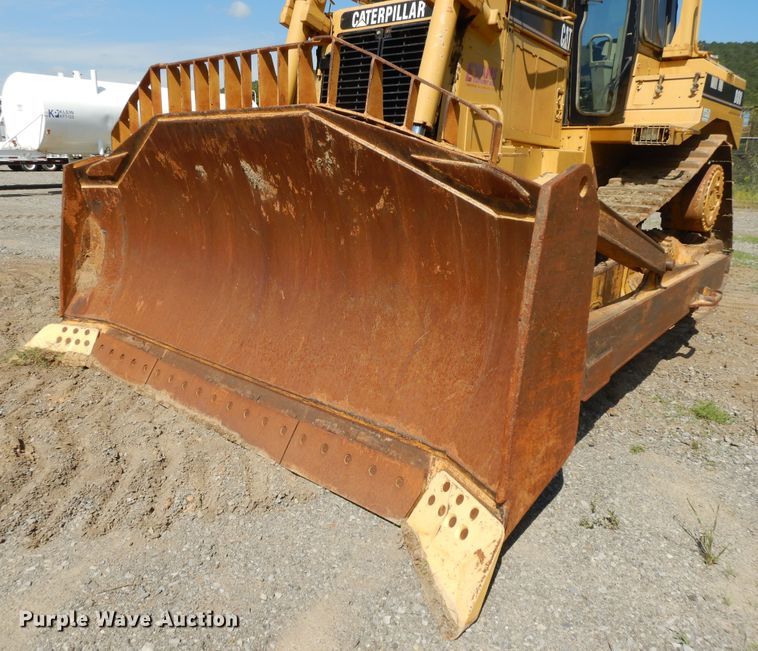 image for item DI0407 2000 Caterpillar D8R  dozer