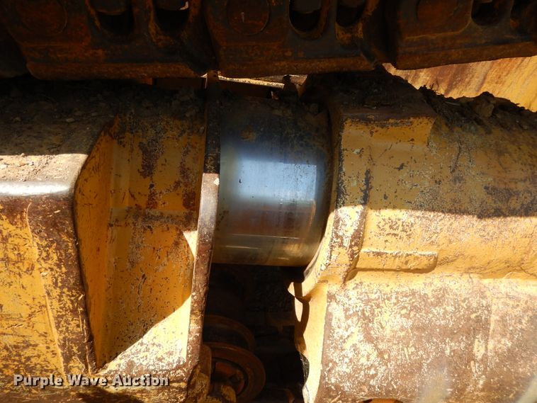 image for item DI0407 2000 Caterpillar D8R  dozer