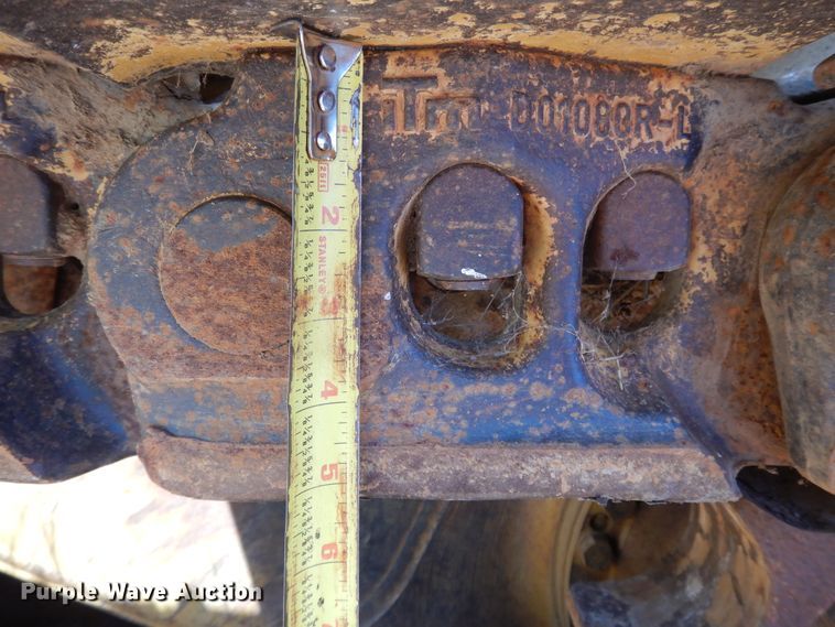 image for item DI0407 2000 Caterpillar D8R  dozer