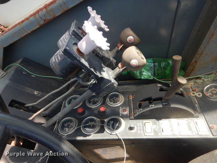 image for item DI0410 1999 Terex CD225  crane