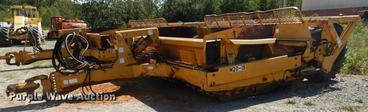 image for item DI0411 2006 Reynolds 17C12  scraper