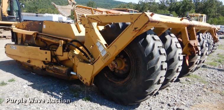 image for item DI0411 2006 Reynolds 17C12  scraper