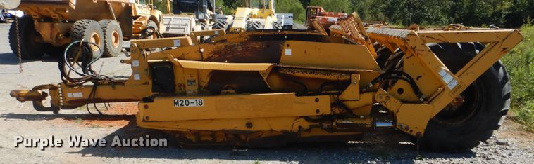 image for item DI0411 2006 Reynolds 17C12  scraper