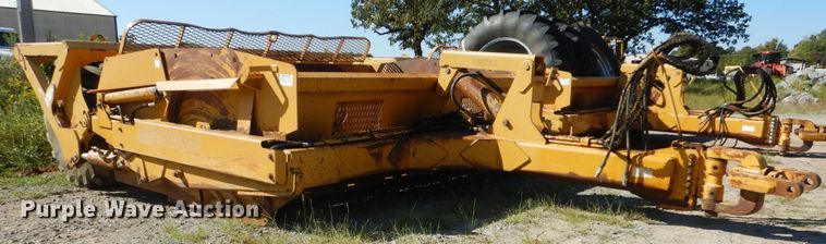 image for item DI0412 2006 Reynolds 17C12  scraper