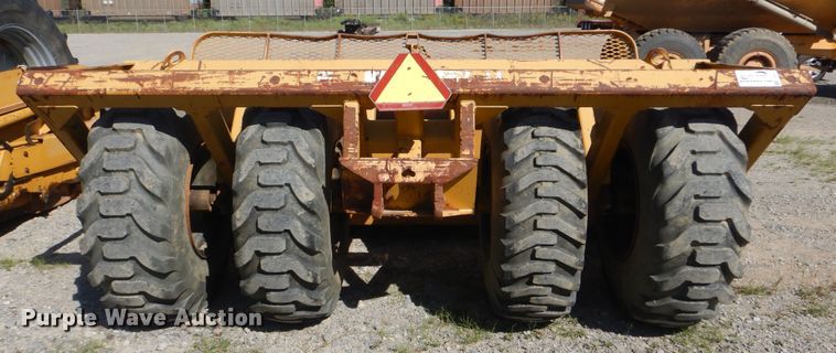 image for item DI0412 2006 Reynolds 17C12  scraper