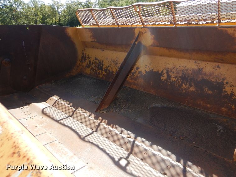 image for item DI0412 2006 Reynolds 17C12  scraper