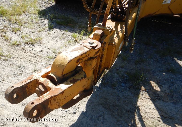 image for item DI0412 2006 Reynolds 17C12  scraper