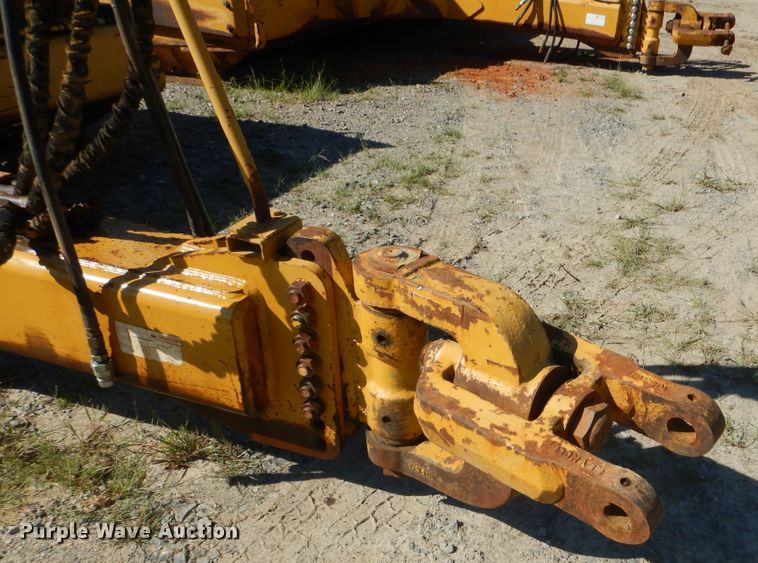 image for item DI0412 2006 Reynolds 17C12  scraper