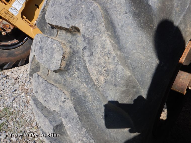 image for item DI0412 2006 Reynolds 17C12  scraper