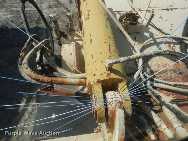 image for item DI0413 1996 Tesmec TRS1000  trencher