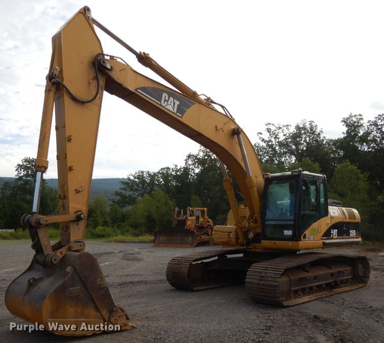 image for item DI0414 2006 Caterpillar 325D L  excavator