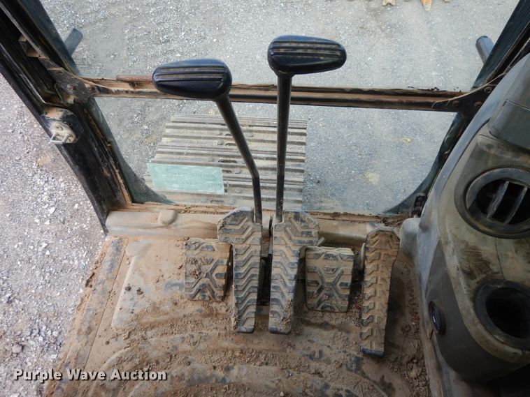 image for item DI0414 2006 Caterpillar 325D L  excavator