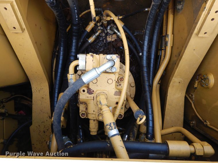 image for item DI0414 2006 Caterpillar 325D L  excavator