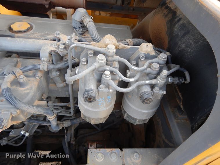 image for item DI0415 2009 John Deere 450D LC  excavator