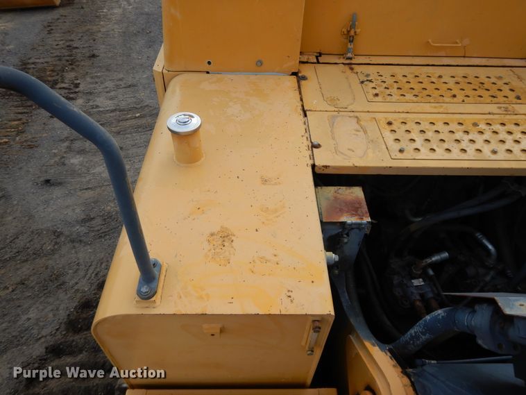 image for item DI0415 2009 John Deere 450D LC  excavator