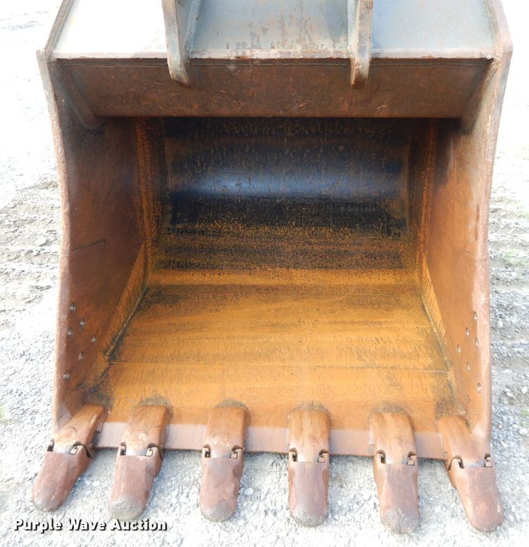 image for item DI0415 2009 John Deere 450D LC  excavator