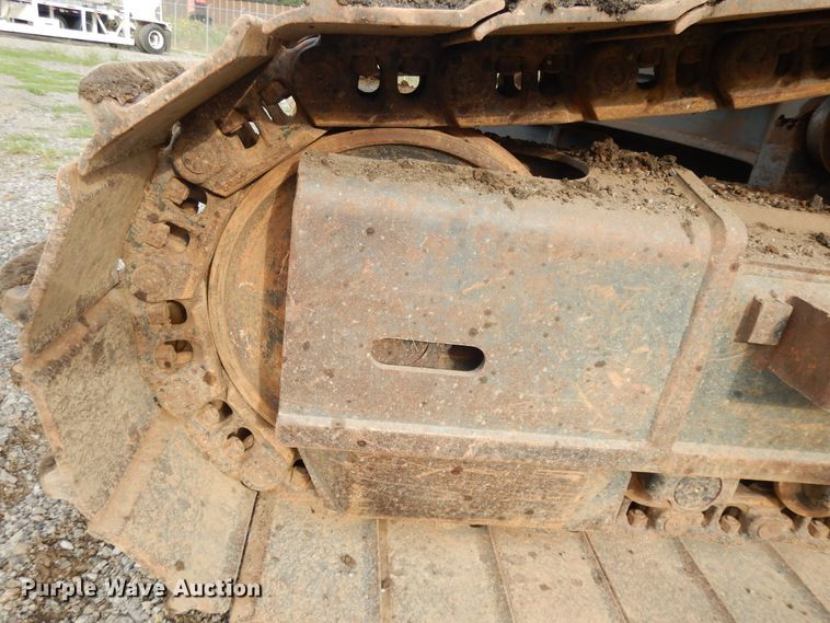 image for item DI0415 2009 John Deere 450D LC  excavator