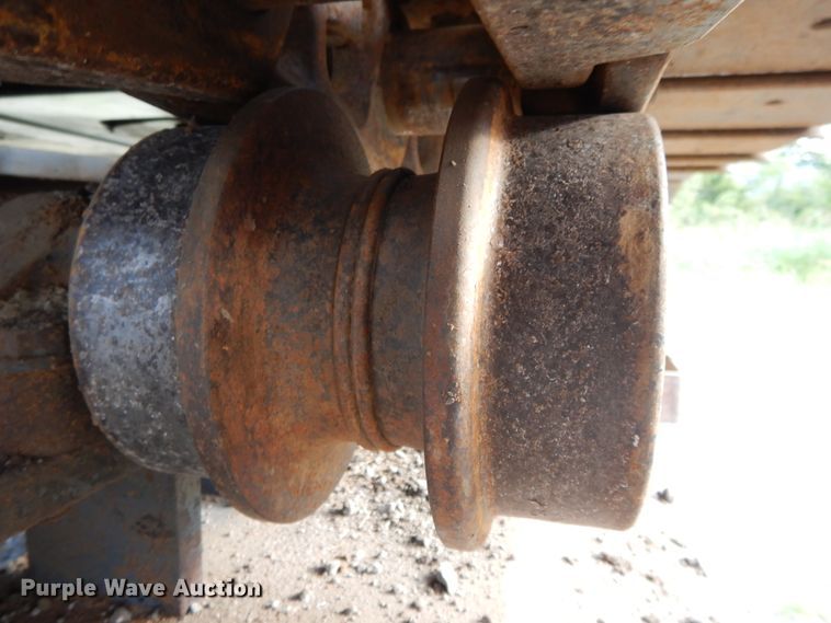 image for item DI0415 2009 John Deere 450D LC  excavator