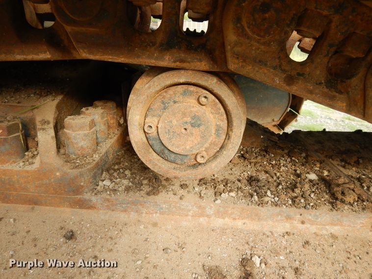 image for item DI0415 2009 John Deere 450D LC  excavator