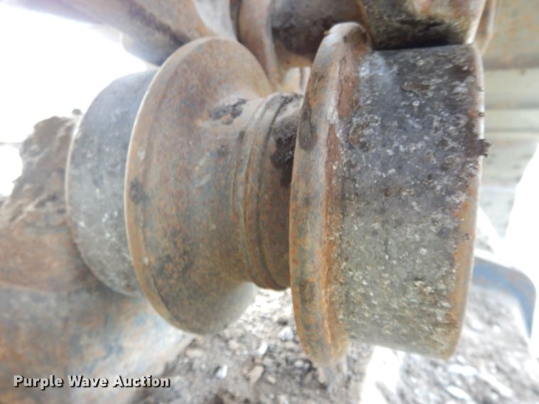 image for item DI0415 2009 John Deere 450D LC  excavator