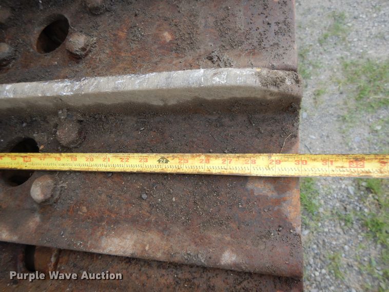 image for item DI0415 2009 John Deere 450D LC  excavator