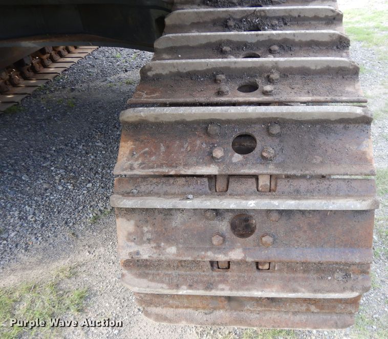 image for item DI0415 2009 John Deere 450D LC  excavator