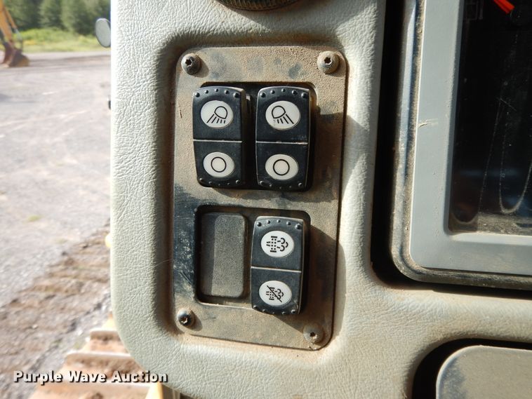 image for item DI0416 2011 Caterpillar D6T XL  dozer