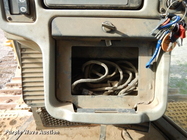 image for item DI0416 2011 Caterpillar D6T XL  dozer