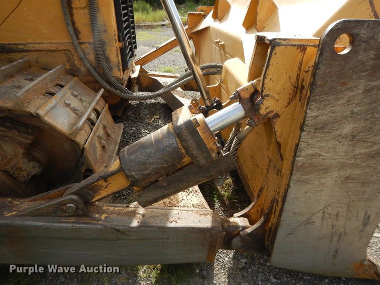 image for item DI0416 2011 Caterpillar D6T XL  dozer