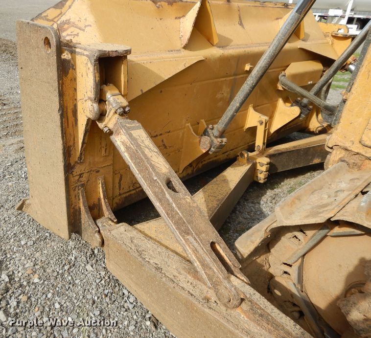 image for item DI0416 2011 Caterpillar D6T XL  dozer