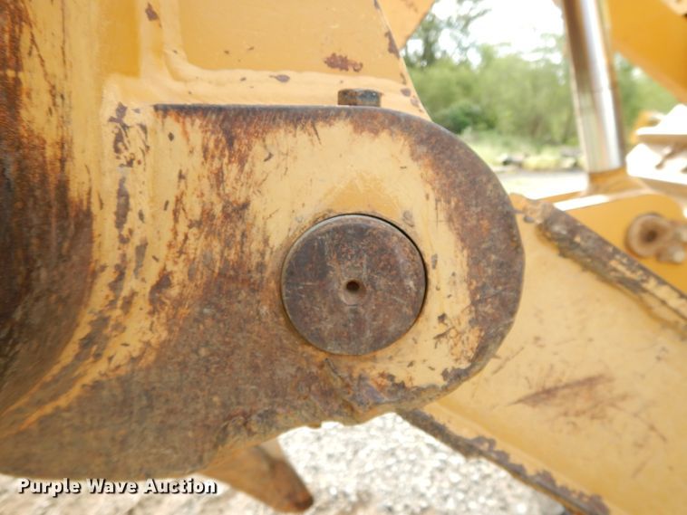 image for item DI0416 2011 Caterpillar D6T XL  dozer