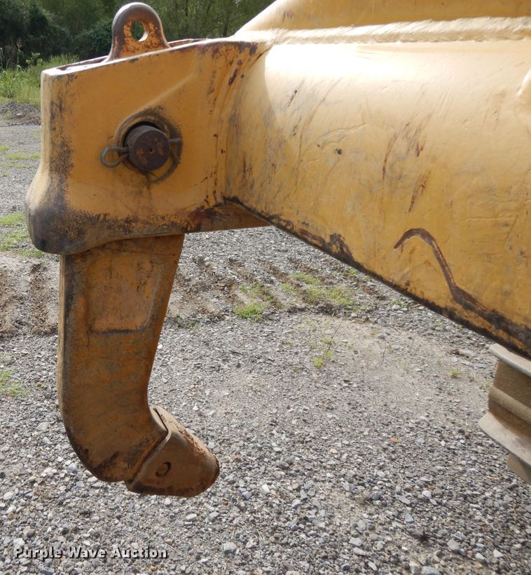 image for item DI0416 2011 Caterpillar D6T XL  dozer