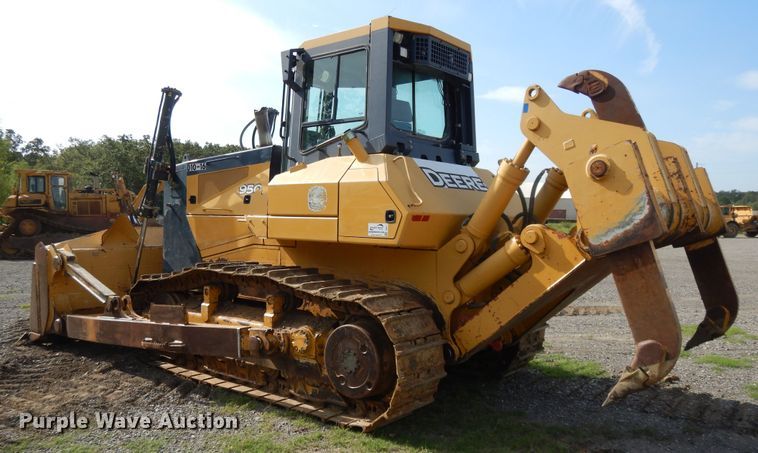 image for item DI0417 2007 John Deere 950J  dozer