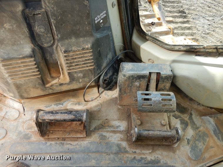 image for item DI0417 2007 John Deere 950J  dozer