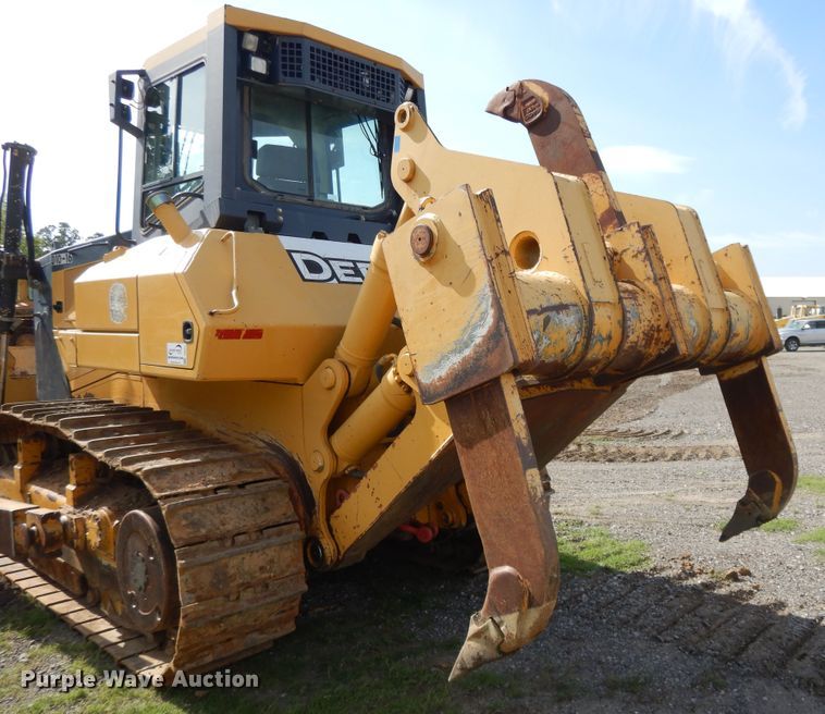 image for item DI0417 2007 John Deere 950J  dozer