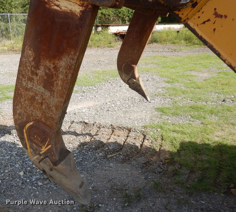 image for item DI0417 2007 John Deere 950J  dozer