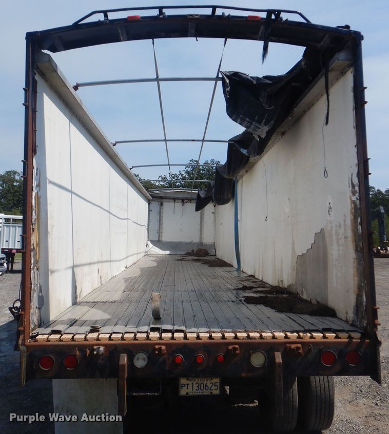 image for item DI0418 1993 Wilkins walking floor trailer