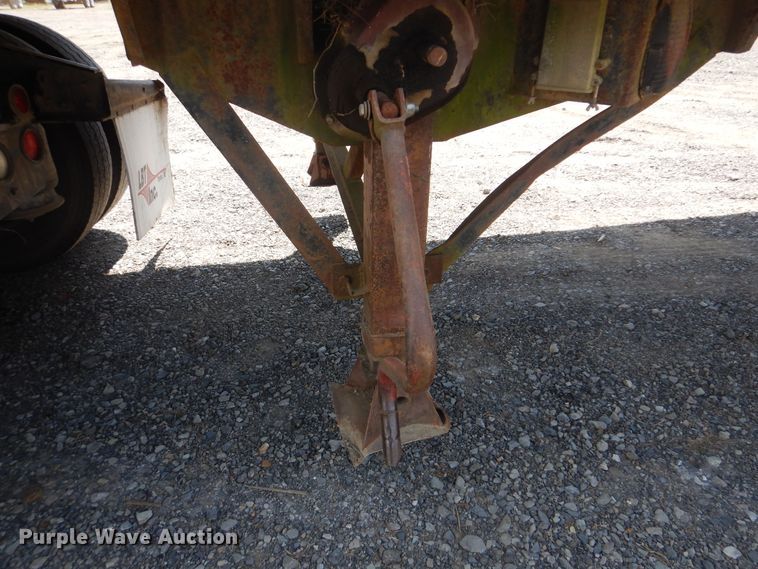 image for item DI0418 1993 Wilkins walking floor trailer