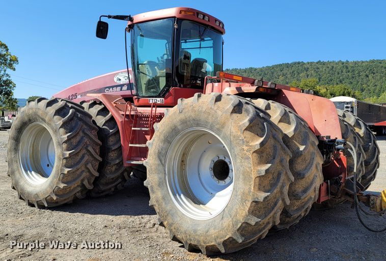 image for item DI0420 Case IH STX425 4WD tractor