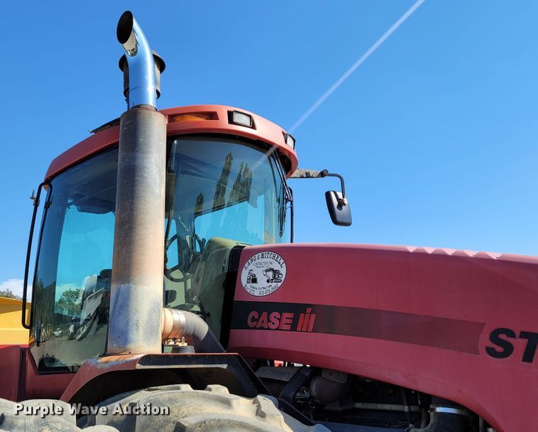 image for item DI0420 Case IH STX425 4WD tractor