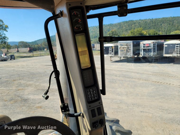 image for item DI0420 Case IH STX425 4WD tractor