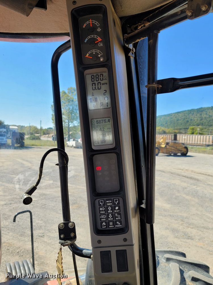 image for item DI0420 Case IH STX425 4WD tractor