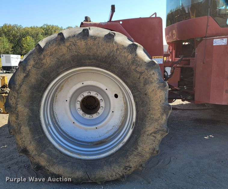 image for item DI0420 Case IH STX425 4WD tractor