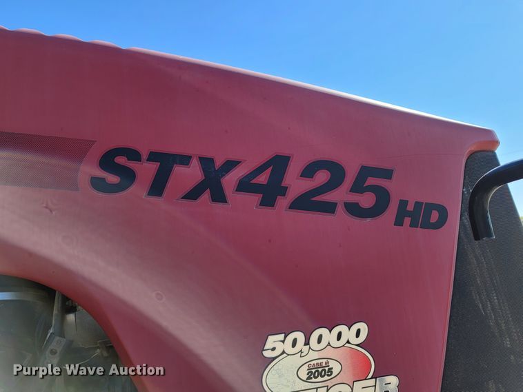 image for item DI0420 Case IH STX425 4WD tractor