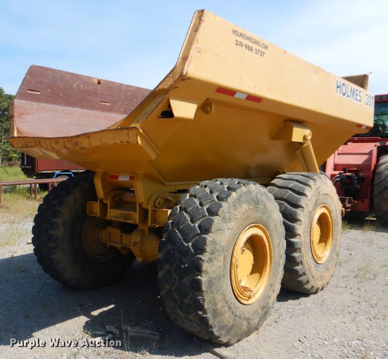 image for item DI0421 Holmes 30T barrel dump trailer