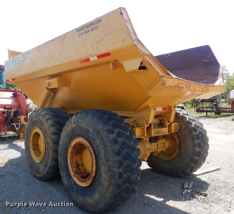 image for item DI0421 Holmes 30T barrel dump trailer