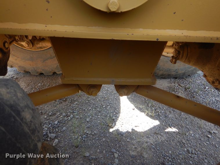 image for item DI0421 Holmes 30T barrel dump trailer