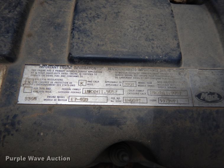 image for item DI0423 2002 Mack CV713  winch truck