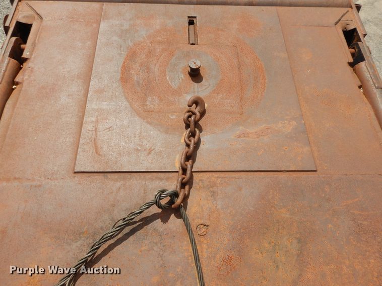 image for item DI0423 2002 Mack CV713  winch truck